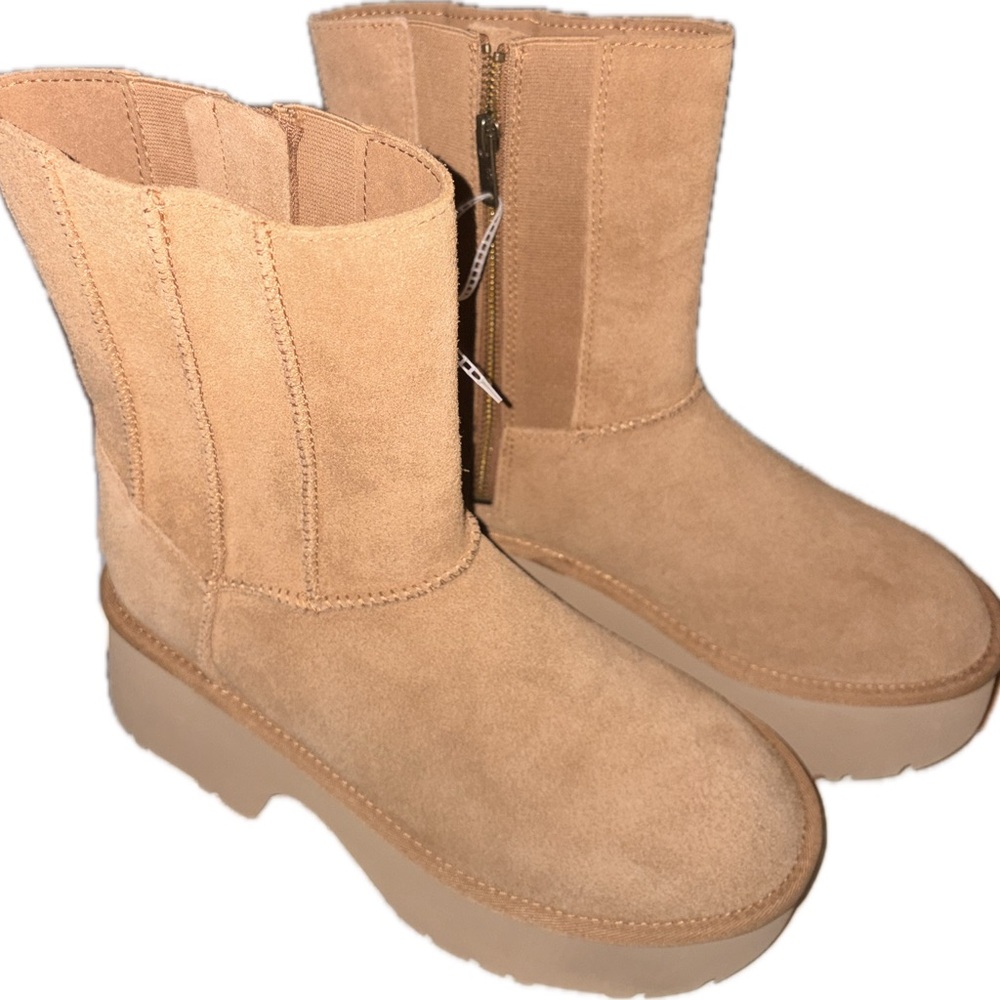 Ugg Twin Seams New Heights Suede Boots BNEW - Picture 2 of 9